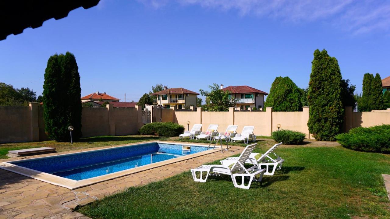 Вила Ваня - Villa Vania Bŭlgarevo المظهر الخارجي الصورة